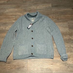 Crayers outdoor garments cold weather rated Sweater Size L NWT